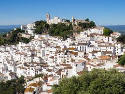 PORQUÉ LAS CASAS DE LOS PUEBLOS ANDALUCES SON BLANCAS? - Itineris Culture